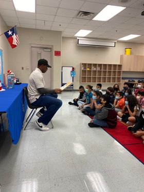 Tackle Reading Day with former NFL player
