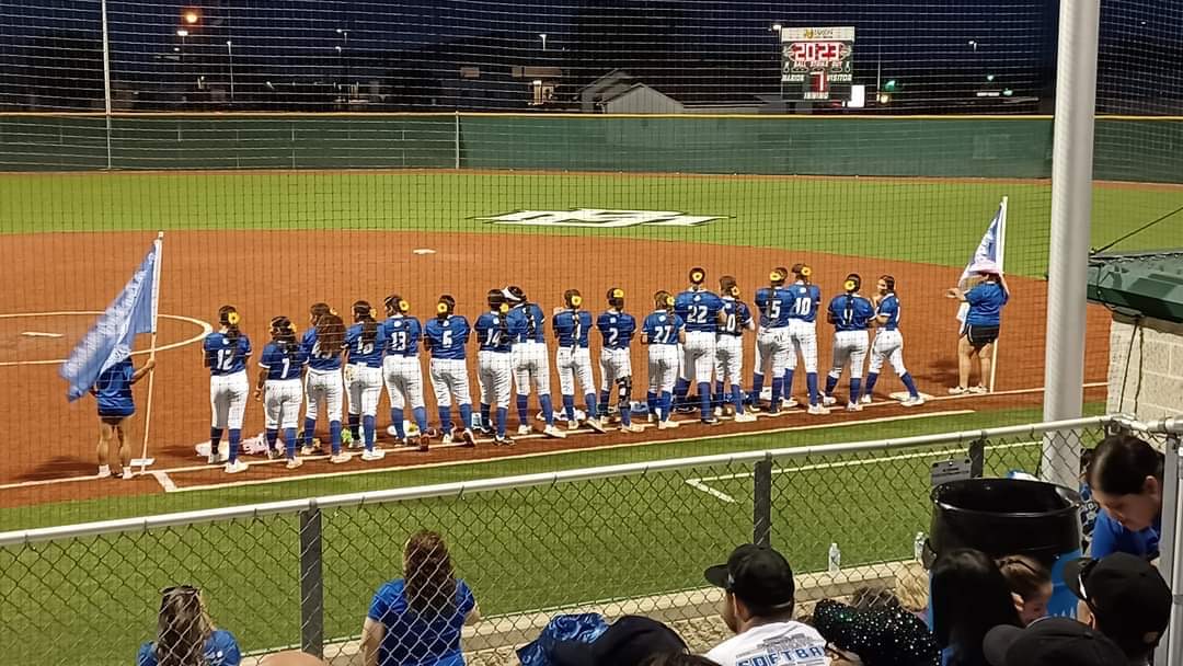 Undefeated Lady Bobcats from South San Antonio High School Heading to Regional Quarterfinals