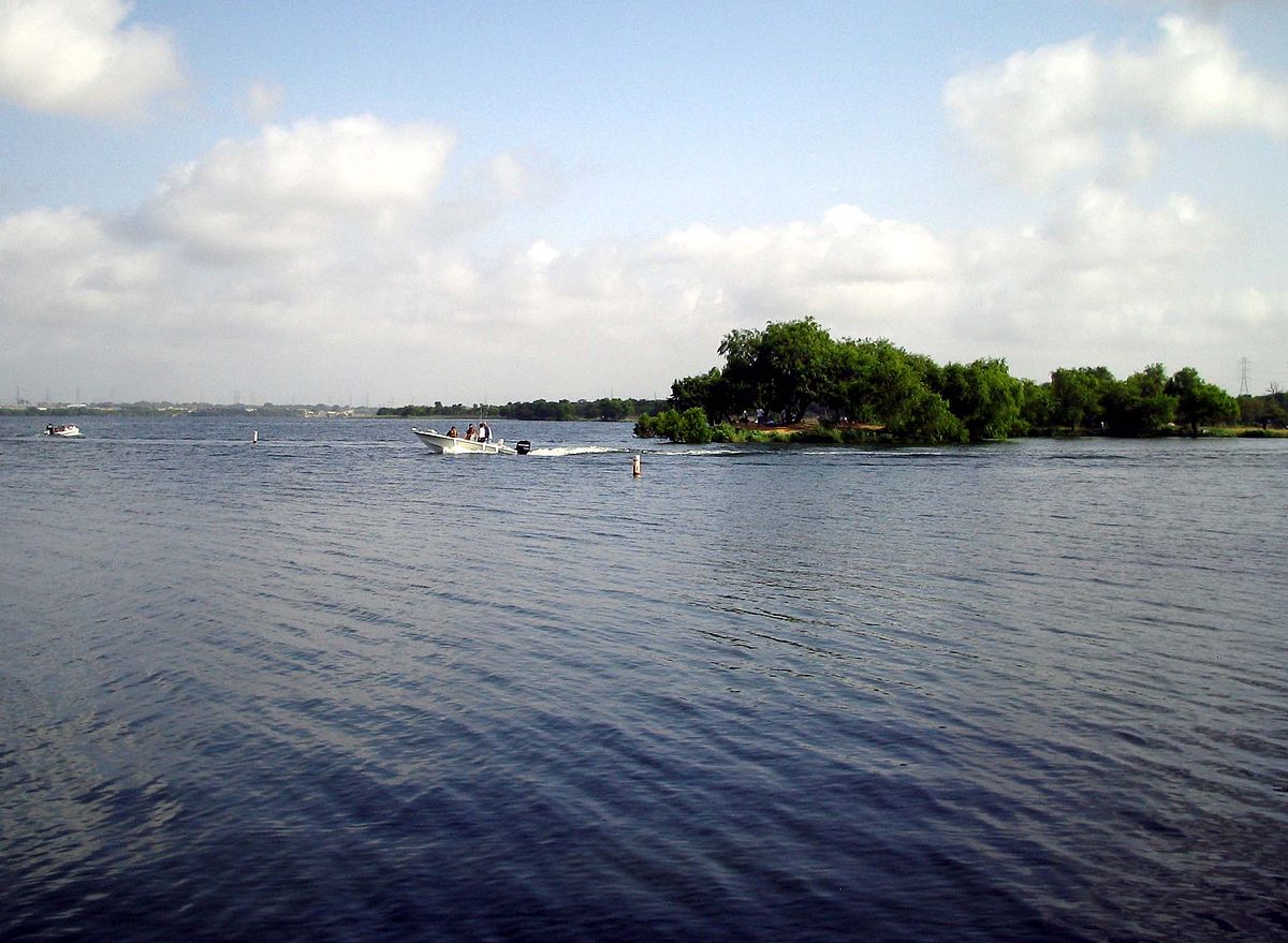 Calaveras Lake in South San Antonio
