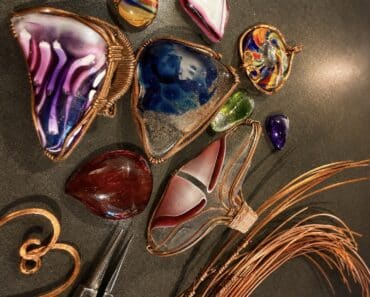 Thursday Night Series: River Artes Glass Jewelry Workshop with Ruth Bushman Thursday Night Series: River Artes Glass Jewelry Workshop with Ruth Bushman