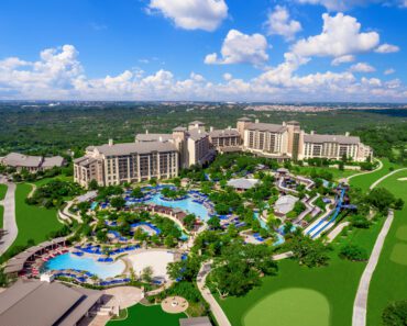 Hill Country Christmas Hiring Event