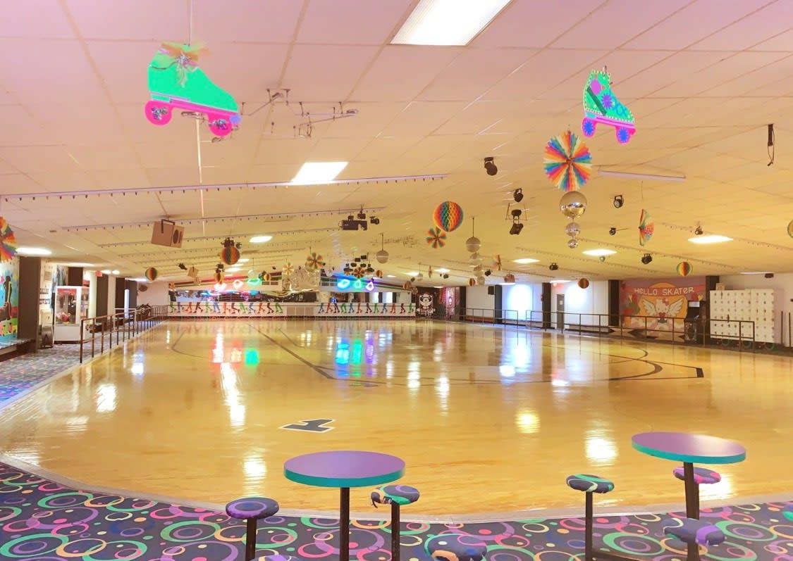 Car-Vel Skateland at City Base